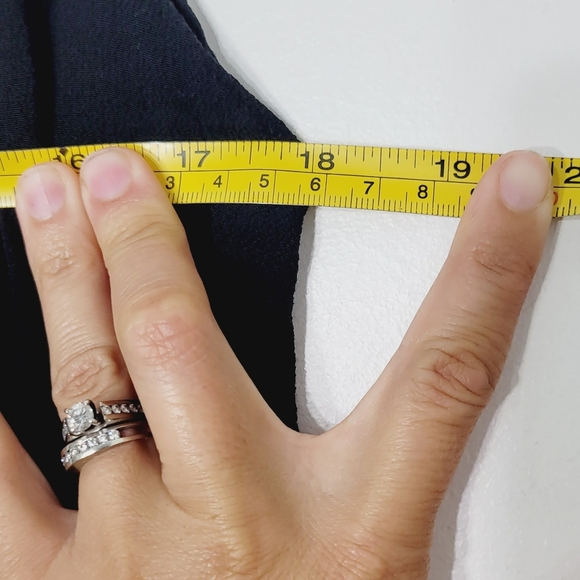 NAIF Black Dress Pockets Sleeveless Open Front Cardigan Business Casual Sz Small - Picture 9 of 10